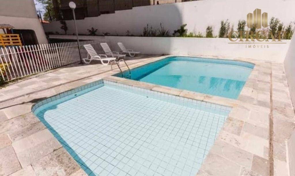 Apartamento à venda com 3 quartos, 240m² - Foto 17