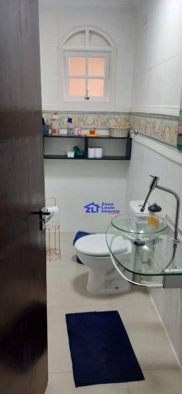 Sobrado à venda com 3 quartos, 190m² - Foto 46