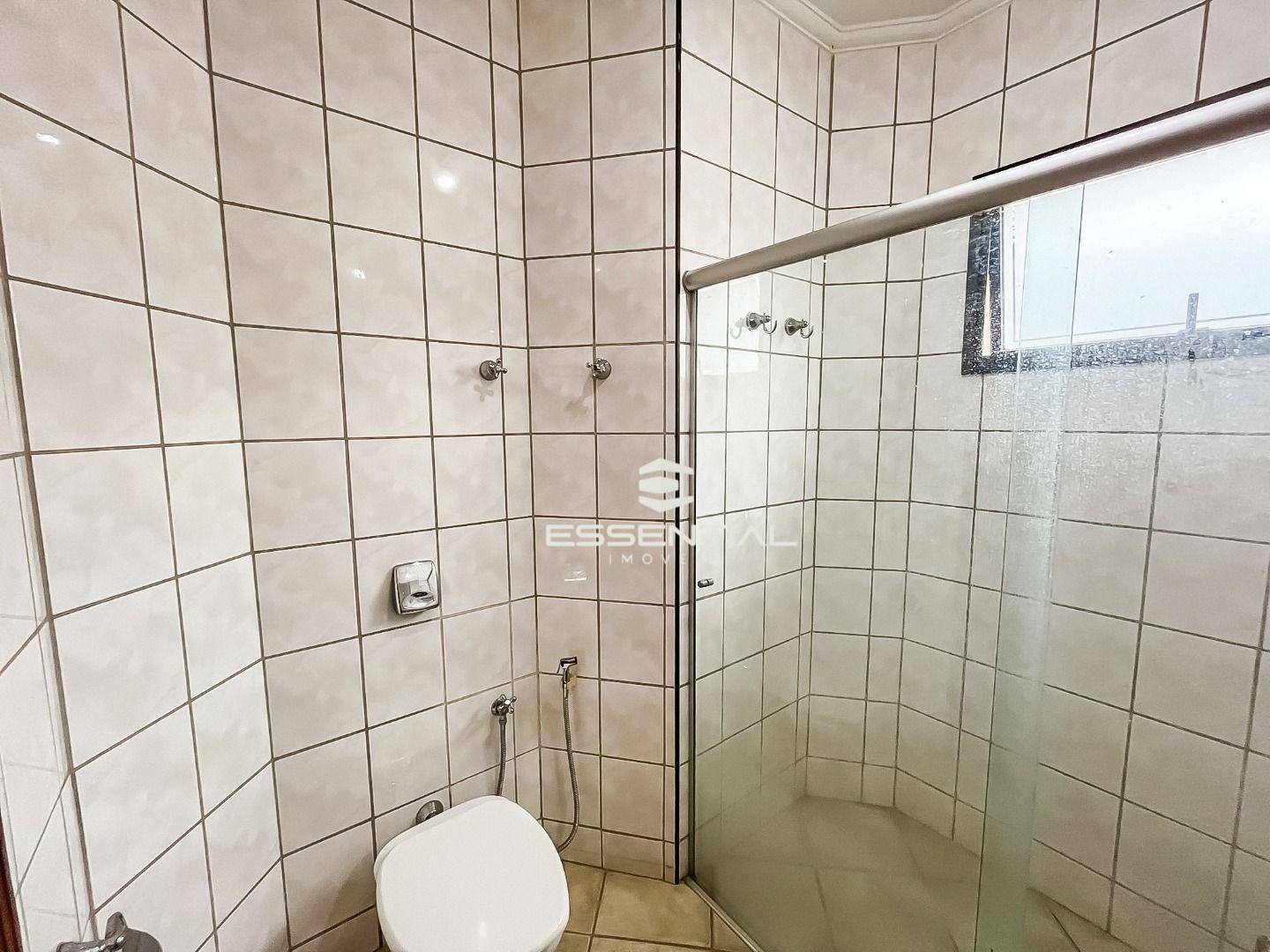 Casa de Condomínio à venda com 5 quartos, 420m² - Foto 22