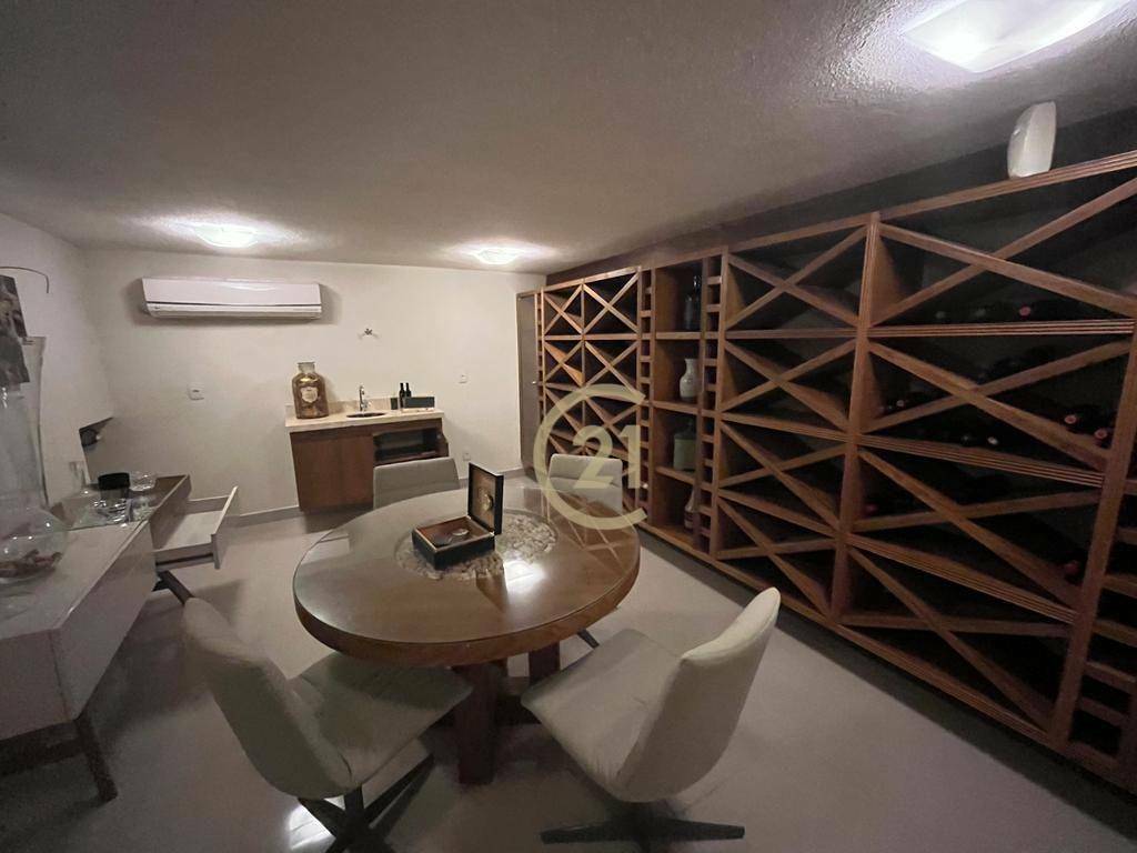 Casa de Condomínio à venda com 12 quartos, 961m² - Foto 23