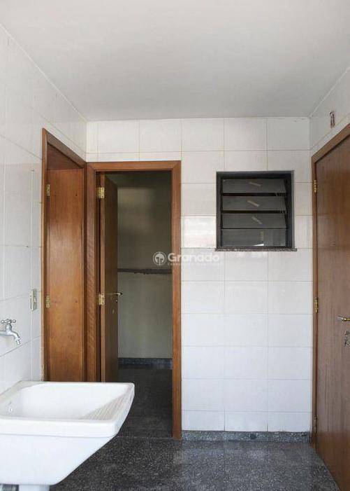 Apartamento à venda com 4 quartos, 190m² - Foto 30