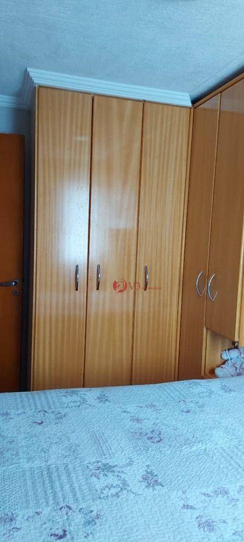 Apartamento à venda com 3 quartos, 50m² - Foto 21