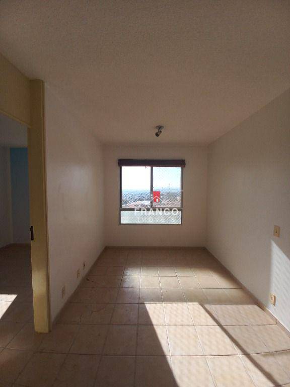 Apartamento à venda com 2 quartos, 62m² - Foto 11