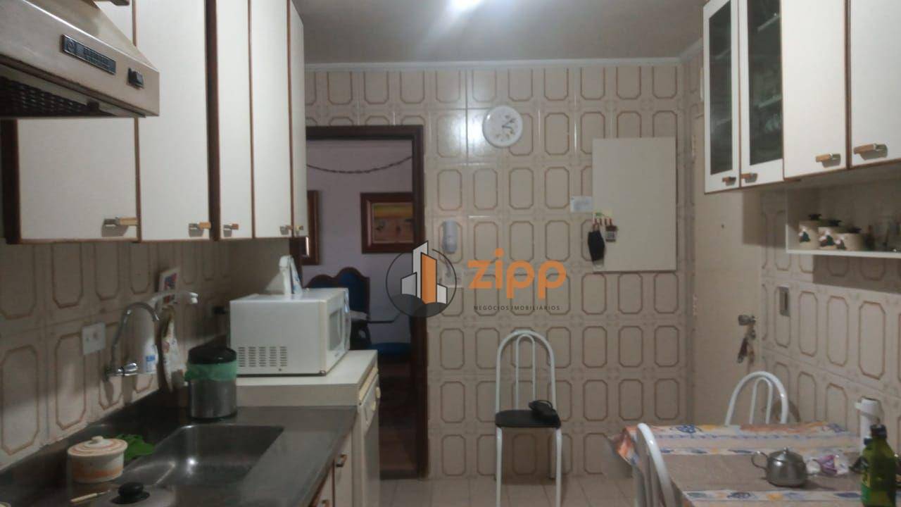 Apartamento à venda e aluguel com 3 quartos, 119m² - Foto 4