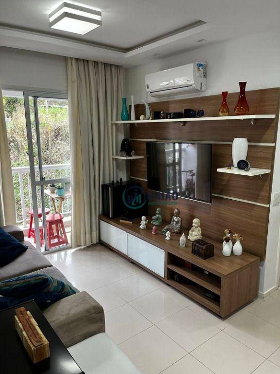 Apartamento à venda com 2 quartos, 61m² - Foto 17