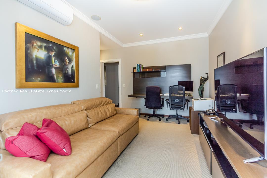 Apartamento à venda com 4 quartos, 277m² - Foto 8