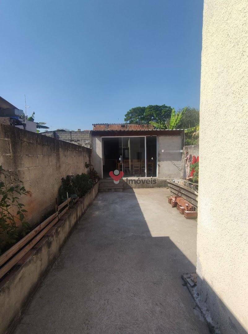 Casa à venda com 2 quartos, 83m² - Foto 20