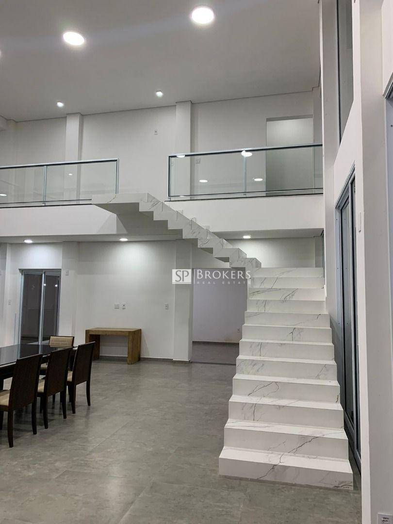 Casa à venda com 4 quartos, 580m² - Foto 13