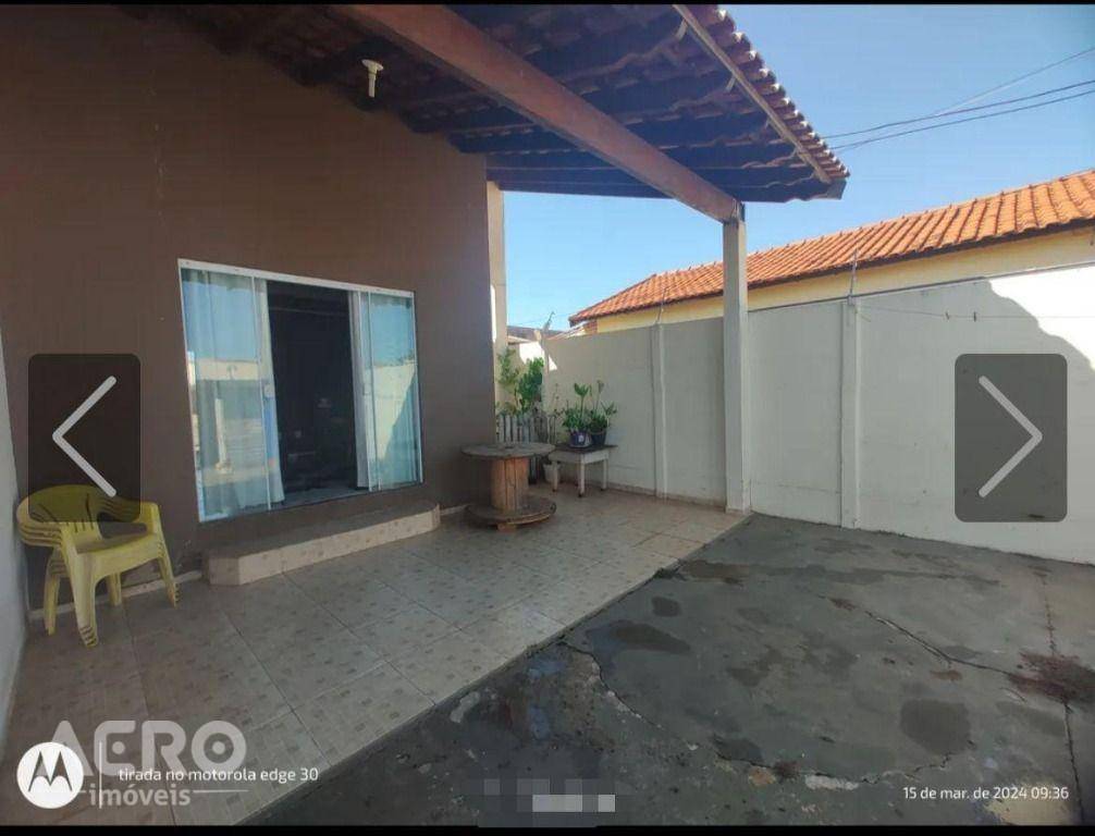 Casa à venda com 3 quartos, 183m² - Foto 3
