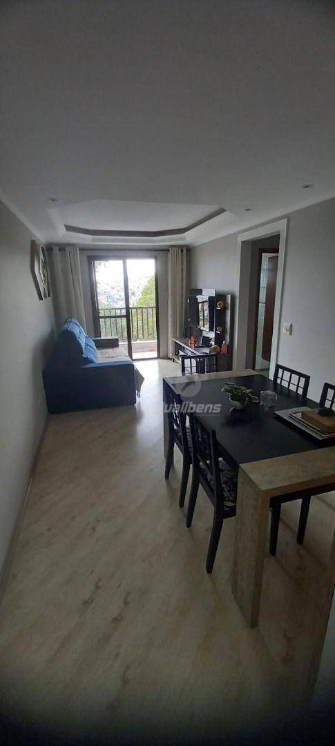 Apartamento à venda com 2 quartos, 70m² - Foto 9