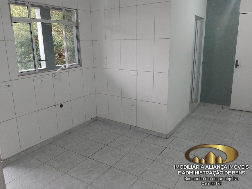 Casa para alugar com 1 quarto, 60m² - Foto 4