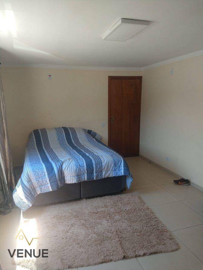 Sobrado à venda com 3 quartos, 220M2 - Foto 15