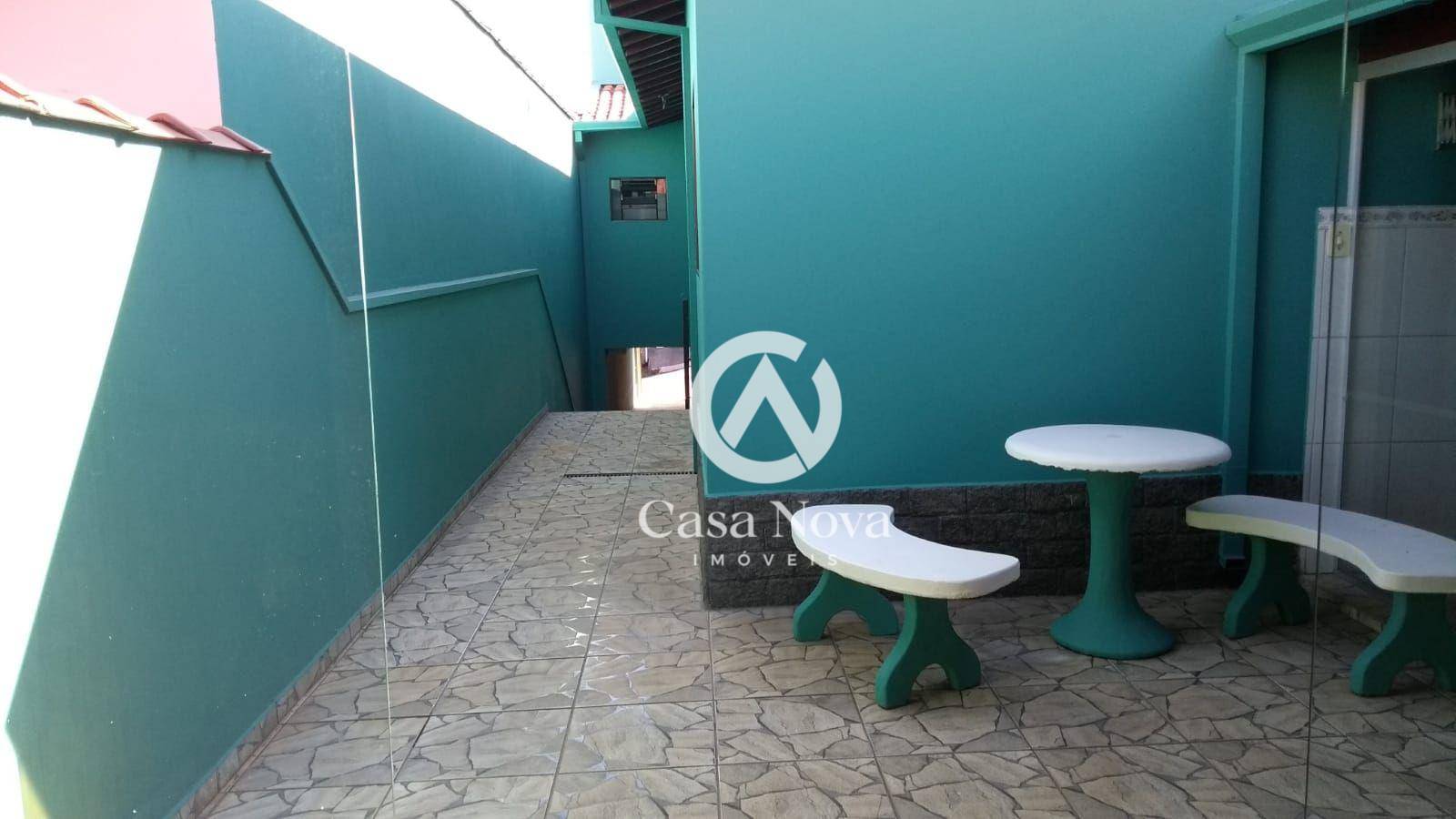 Casa à venda com 3 quartos, 150m² - Foto 3