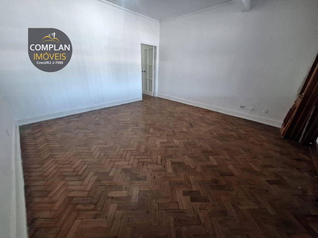 Apartamento à venda com 3 quartos, 188m² - Foto 7