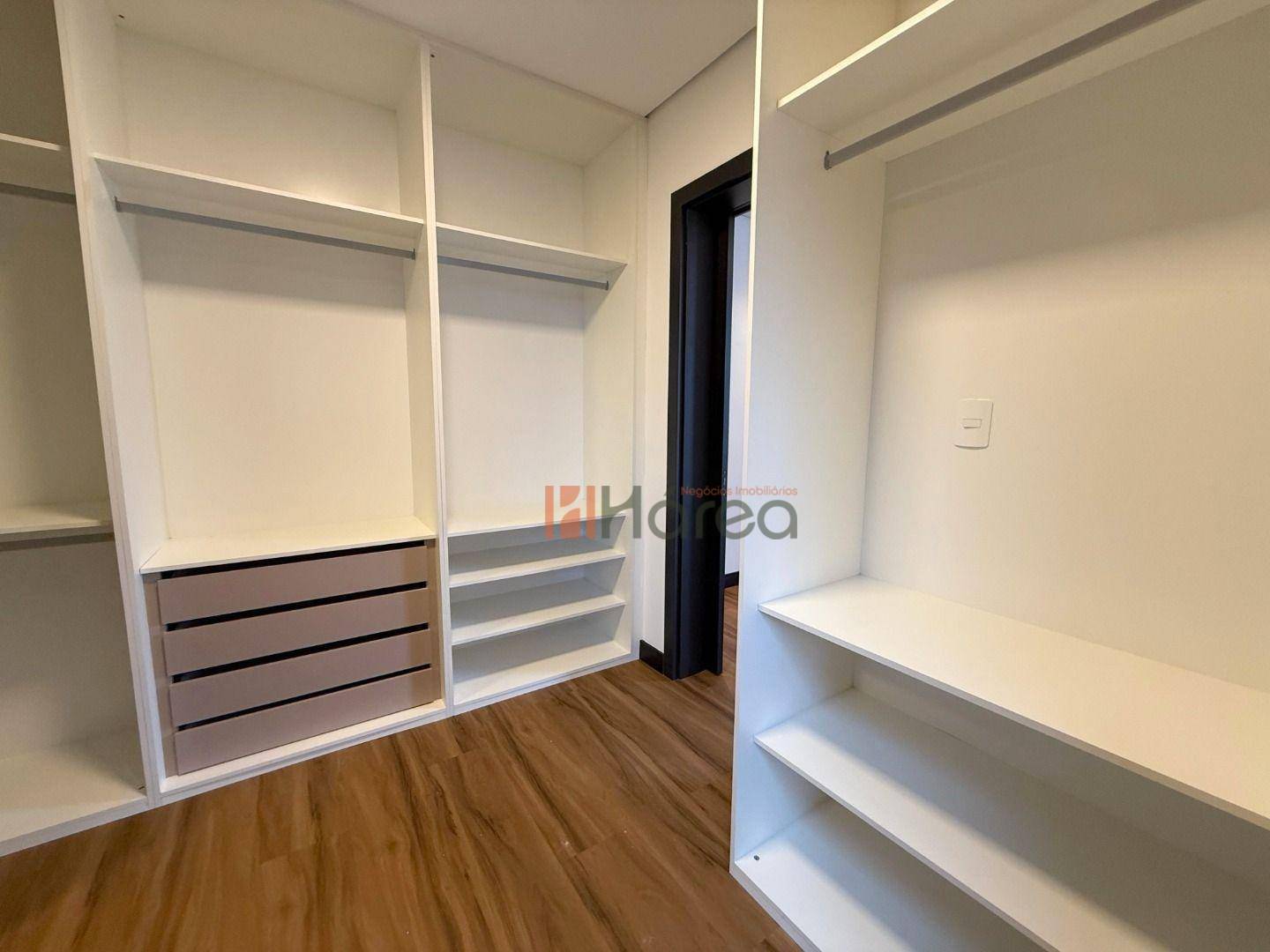 Sobrado à venda com 4 quartos, 228m² - Foto 23