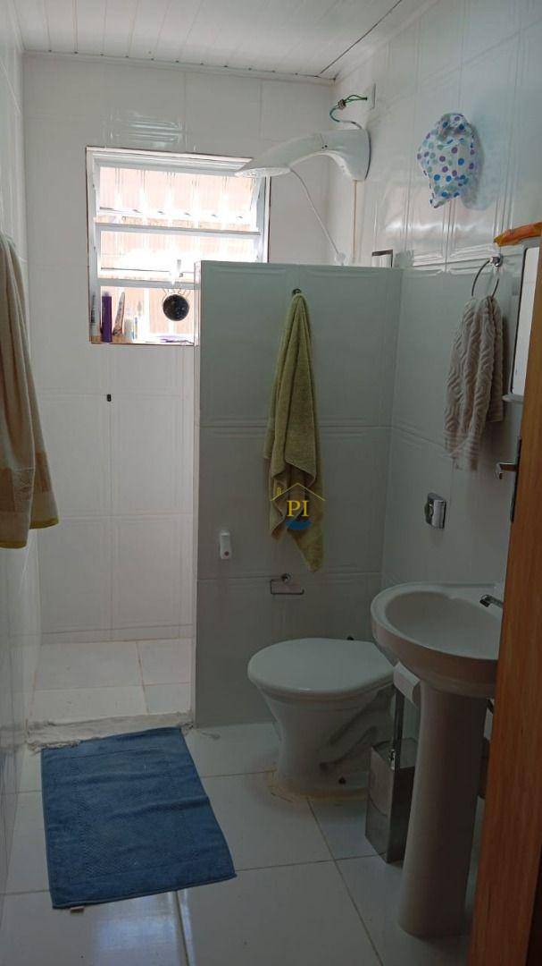 Casa à venda com 3 quartos, 1m² - Foto 10