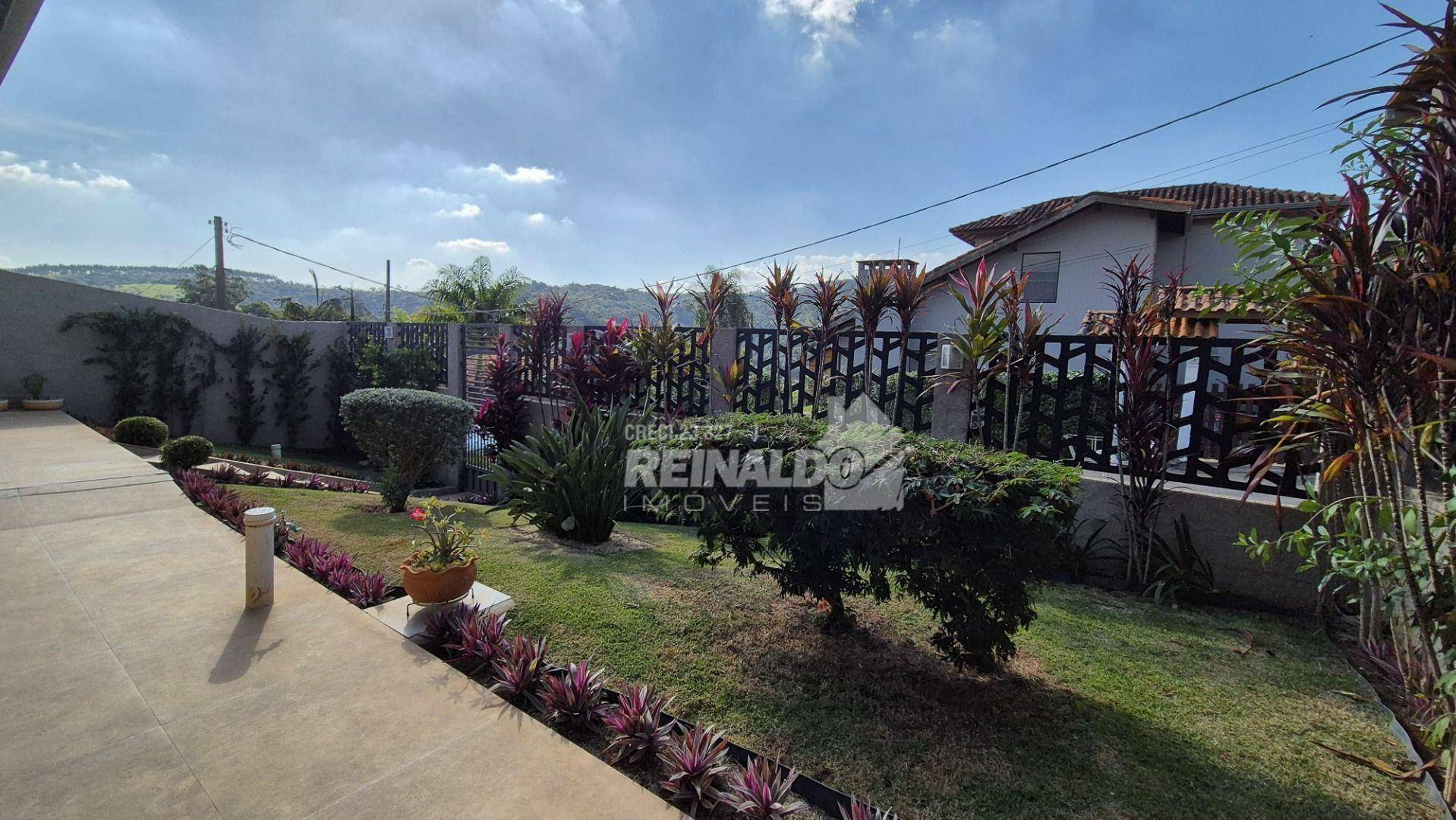 Casa de Condomínio para alugar com 4 quartos, 239m² - Foto 39