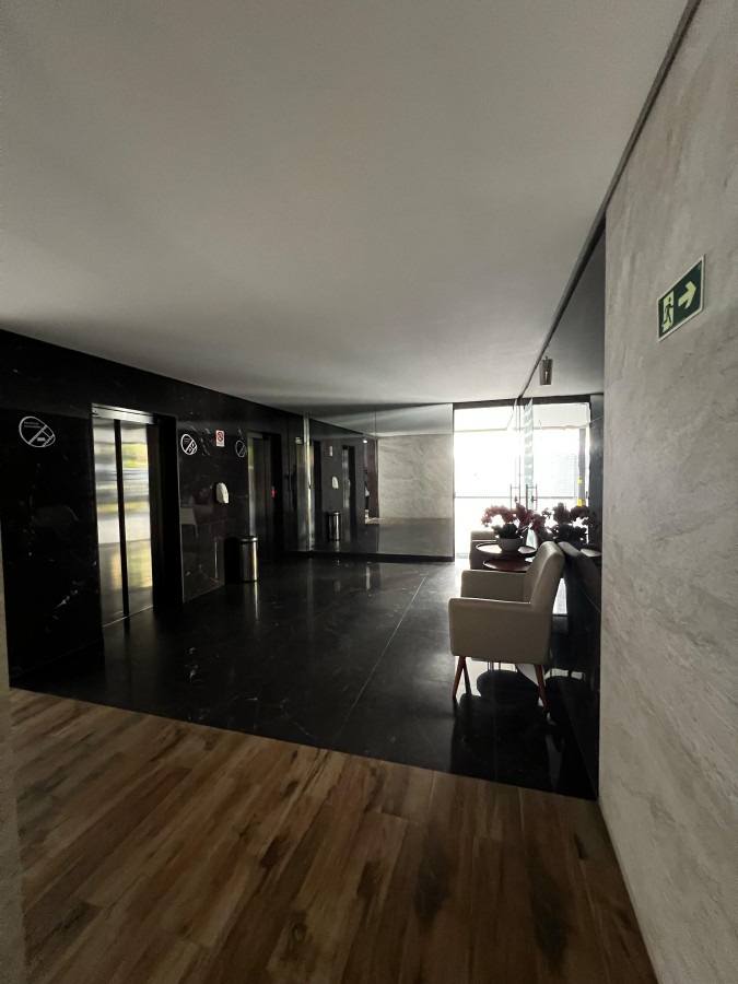 Apartamento à venda com 3 quartos, 97m² - Foto 22