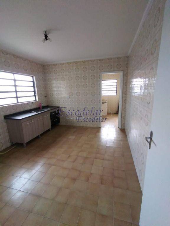 Sobrado à venda com 3 quartos, 170m² - Foto 2