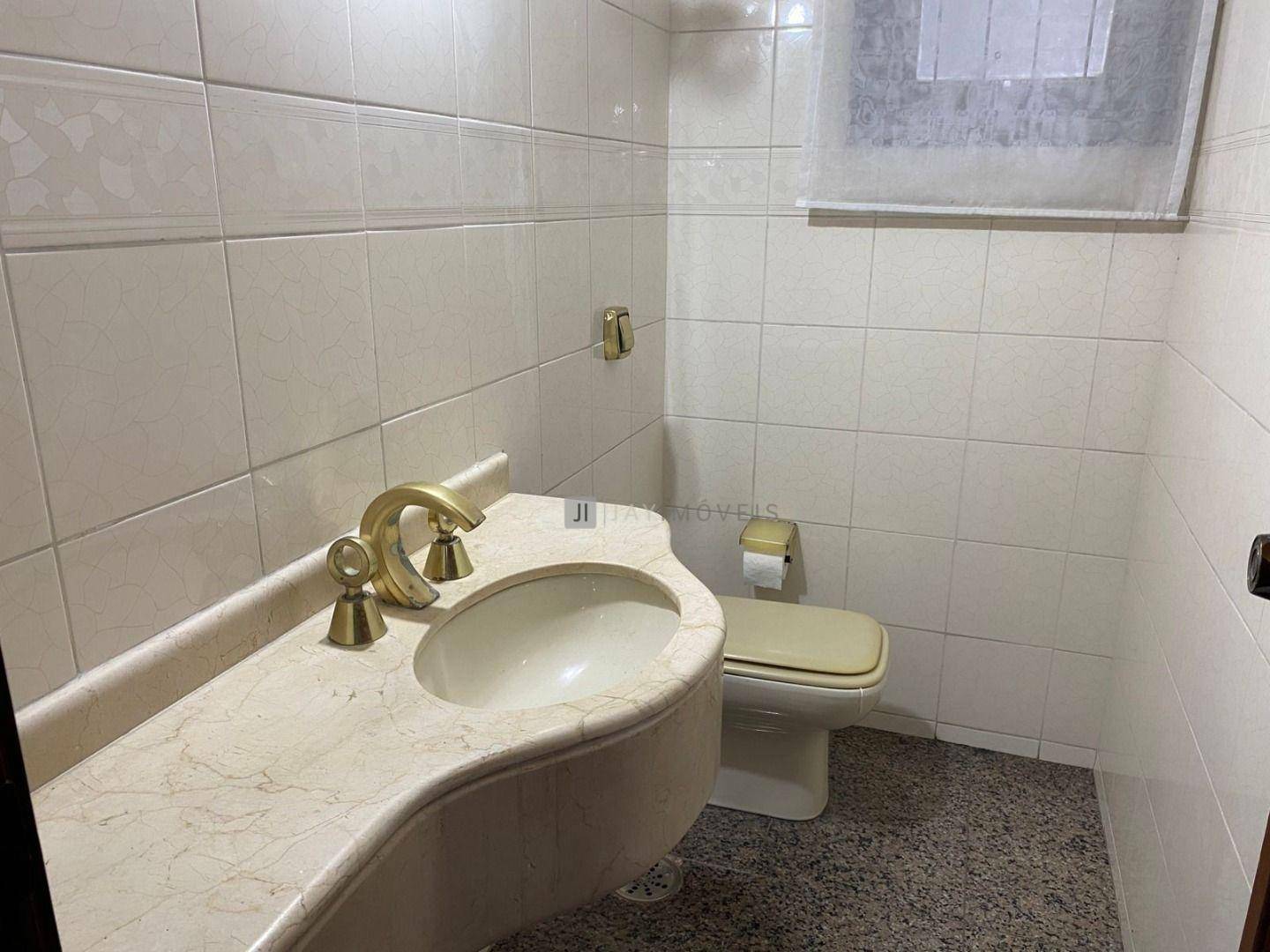 Sobrado à venda com 4 quartos, 340m² - Foto 7