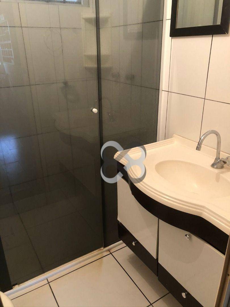 Apartamento para alugar com 3 quartos, 109m² - Foto 13