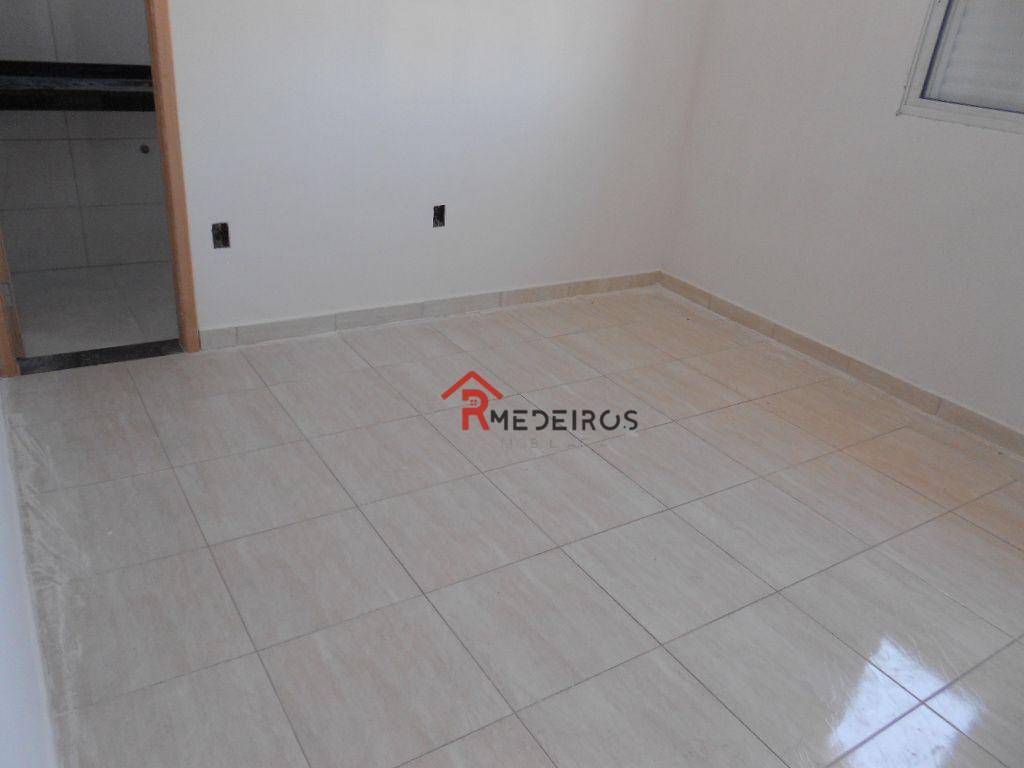 Sobrado à venda com 2 quartos, 60m² - Foto 11