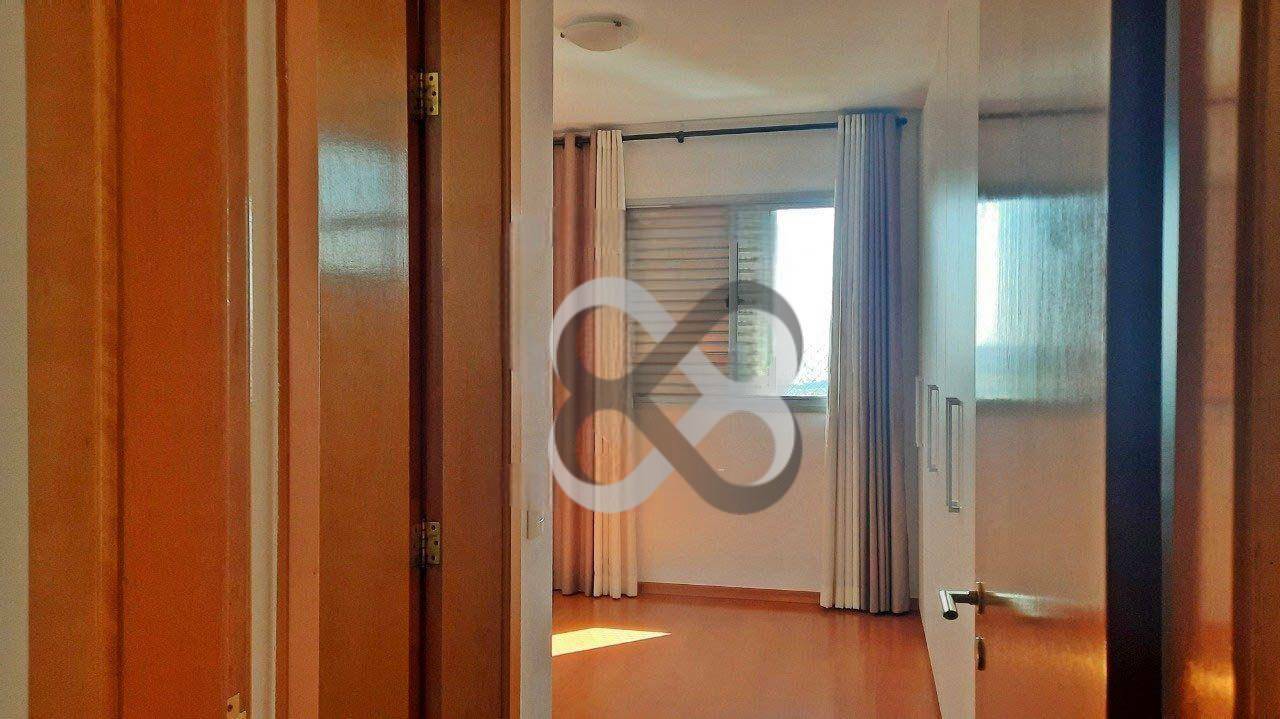 Apartamento à venda e aluguel com 3 quartos, 112m² - Foto 9