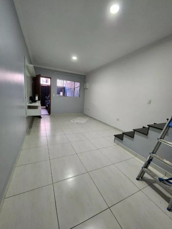 Casa à venda com 2 quartos, 102m² - Foto 8