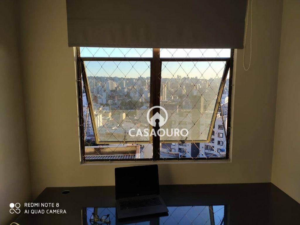 Apartamento à venda com 3 quartos, 90m² - Foto 8