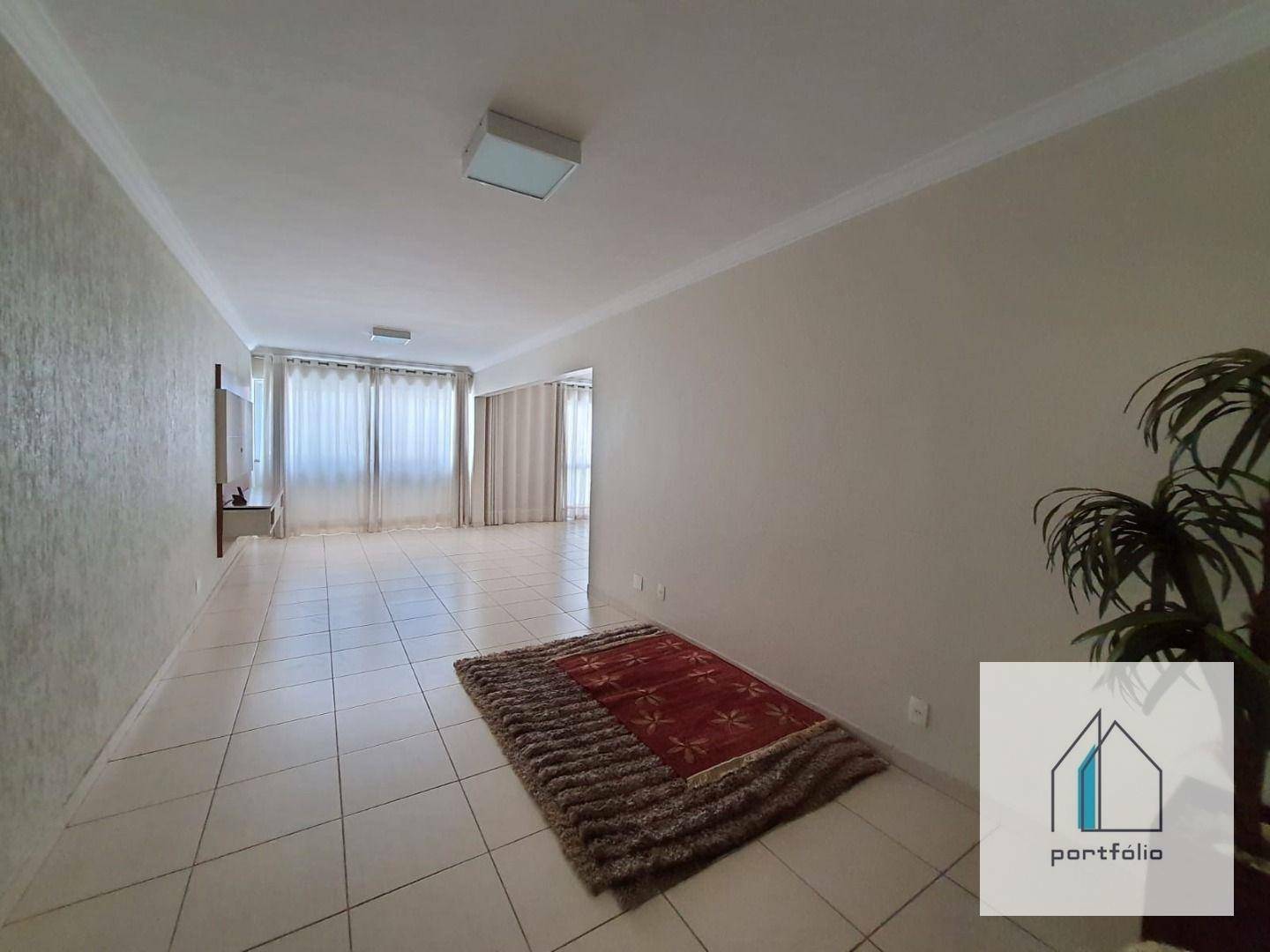 Apartamento à venda com 3 quartos, 164m² - Foto 4