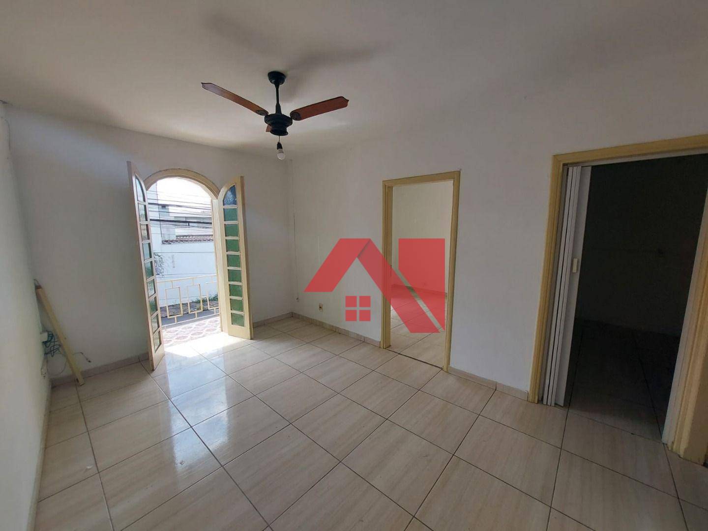 Casa para alugar, 60m² - Foto 1
