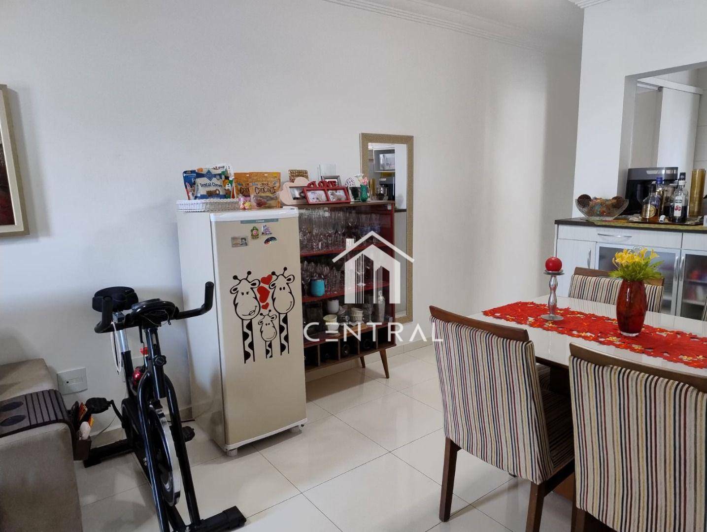 Apartamento à venda com 2 quartos, 64m² - Foto 22