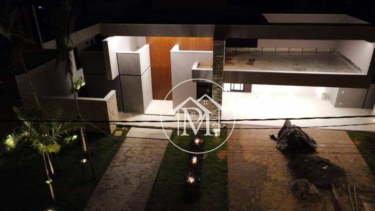 Casa de Condomínio à venda com 3 quartos, 305m² - Foto 3