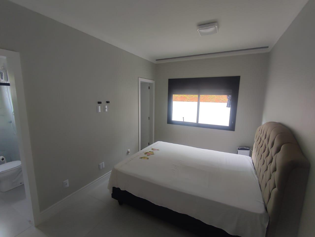 Casa à venda com 3 quartos, 360m² - Foto 25