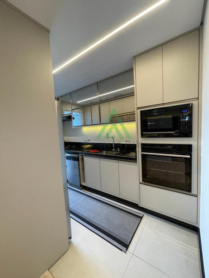 Apartamento à venda com 3 quartos, 108m² - Foto 17