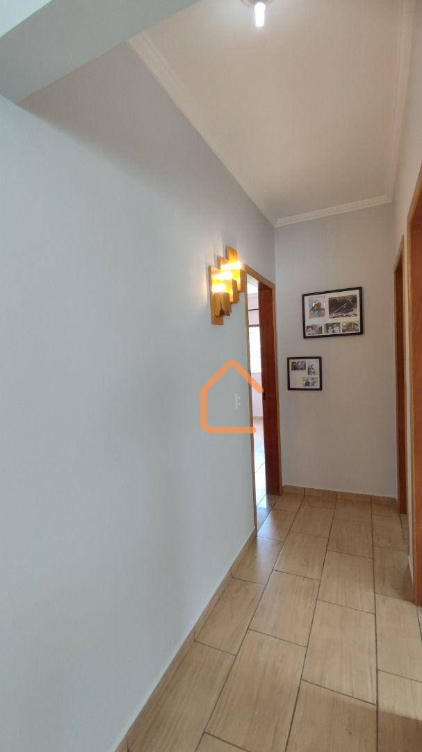 Casa à venda com 3 quartos, 215m² - Foto 39