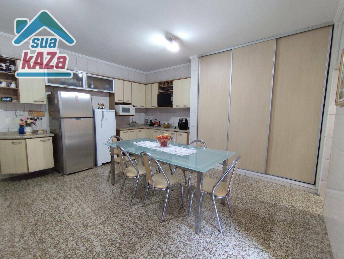 Sobrado à venda com 5 quartos, 250m² - Foto 10