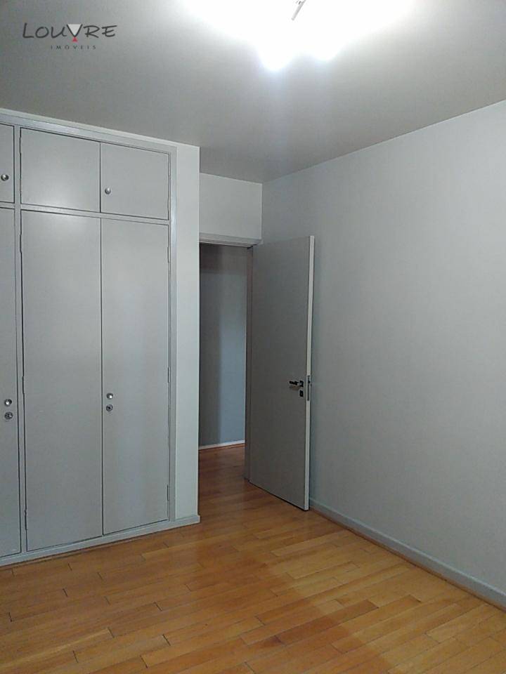 Apartamento à venda e aluguel com 2 quartos, 72m² - Foto 12