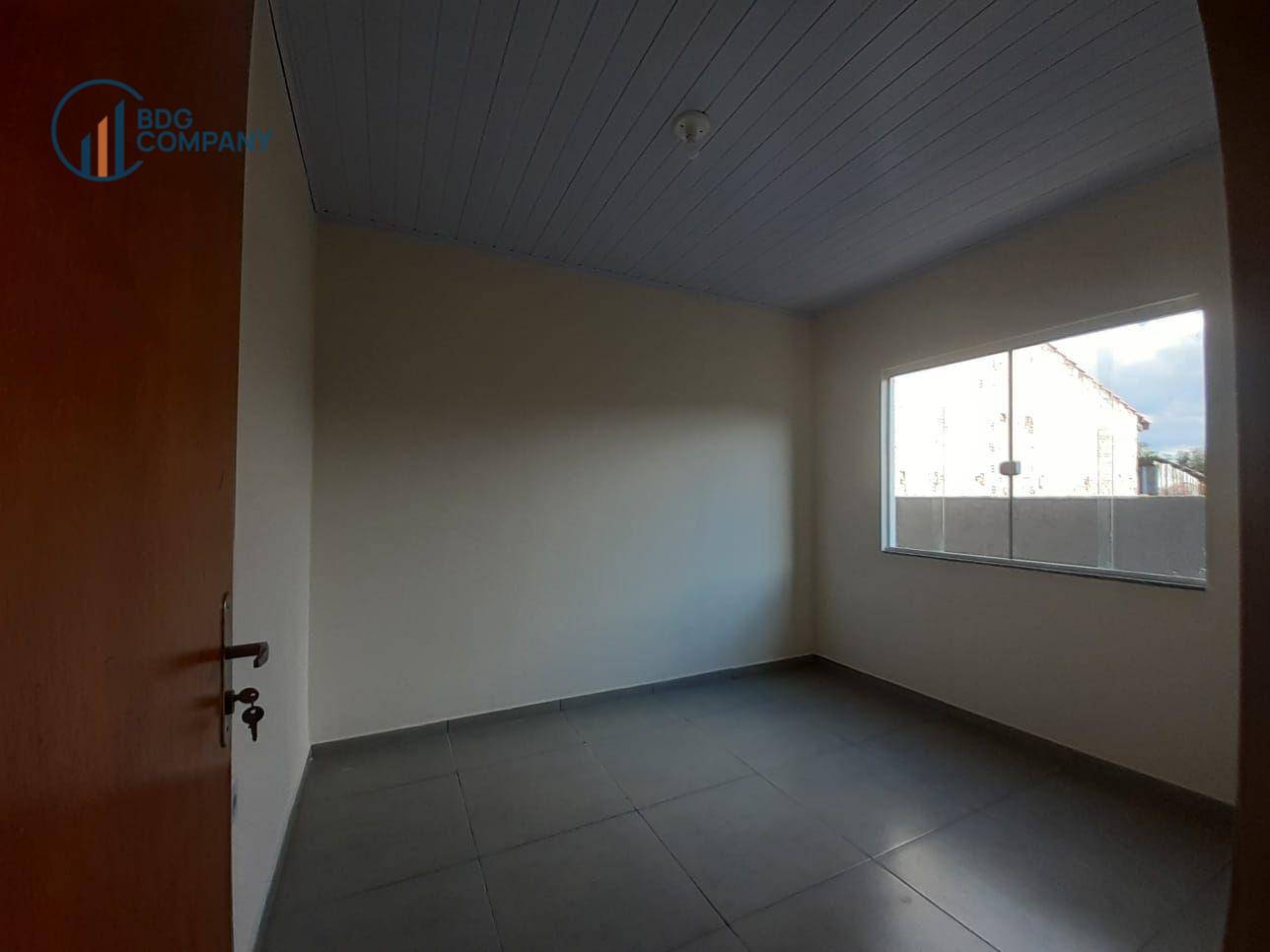 Casa à venda com 2 quartos, 70m² - Foto 14