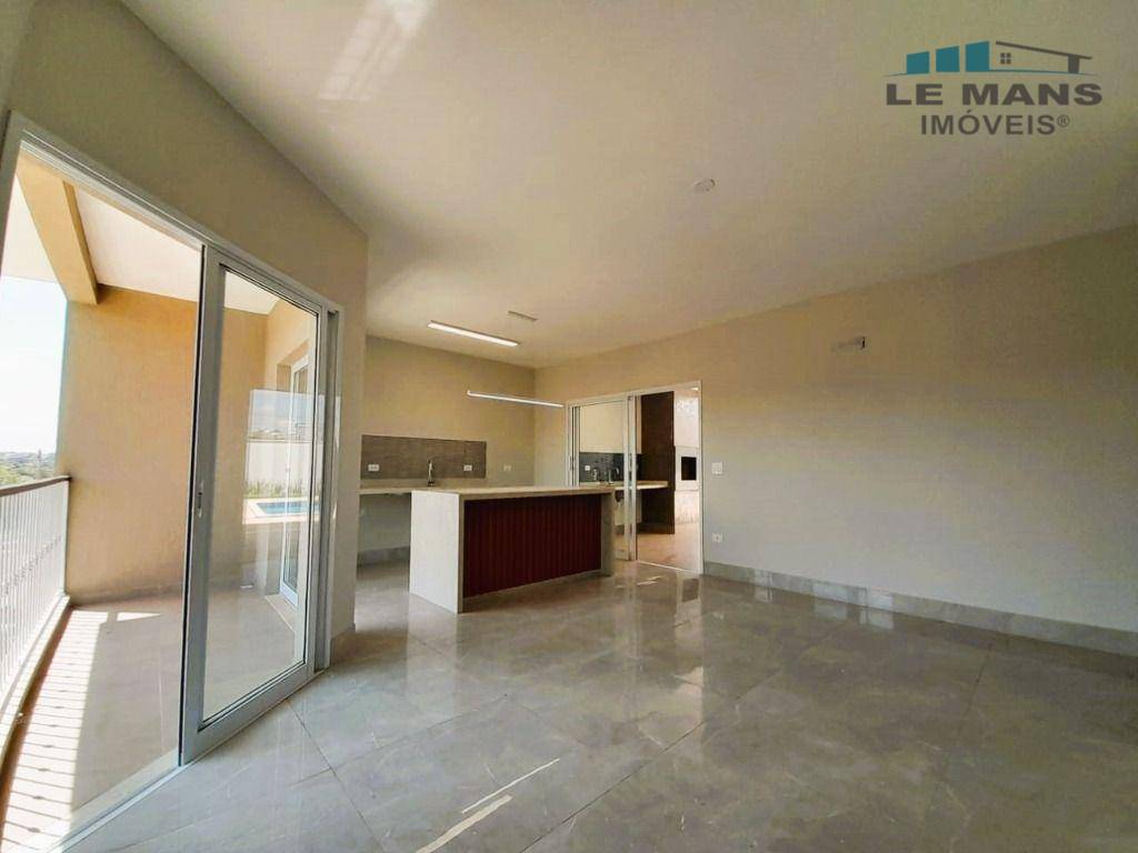 Casa de Condomínio à venda com 3 quartos, 180m² - Foto 2