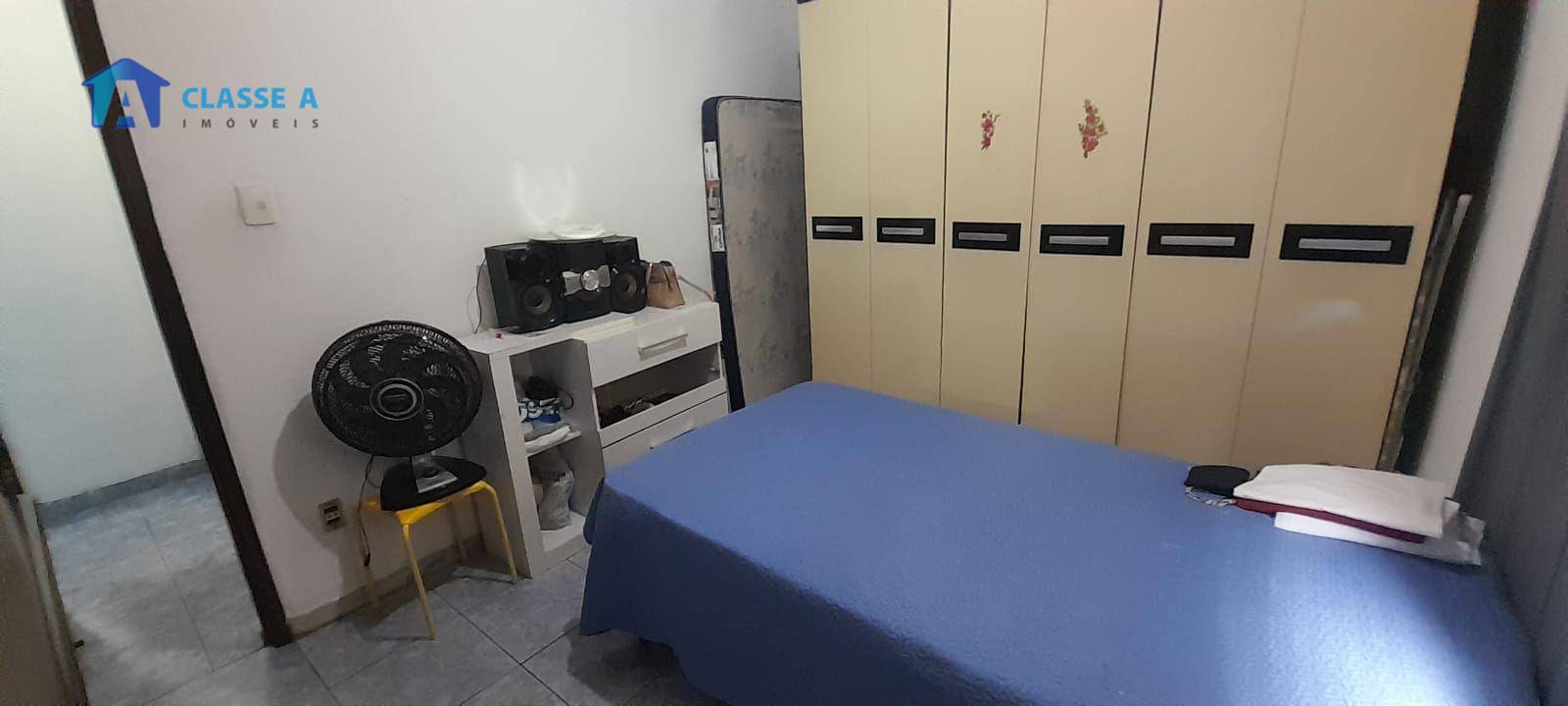 Casa à venda com 3 quartos, 60m² - Foto 12