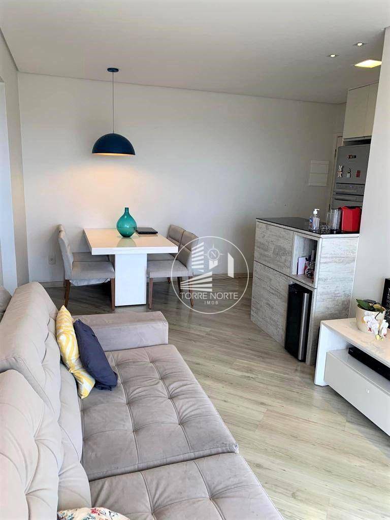 Apartamento à venda com 2 quartos, 62m² - Foto 3