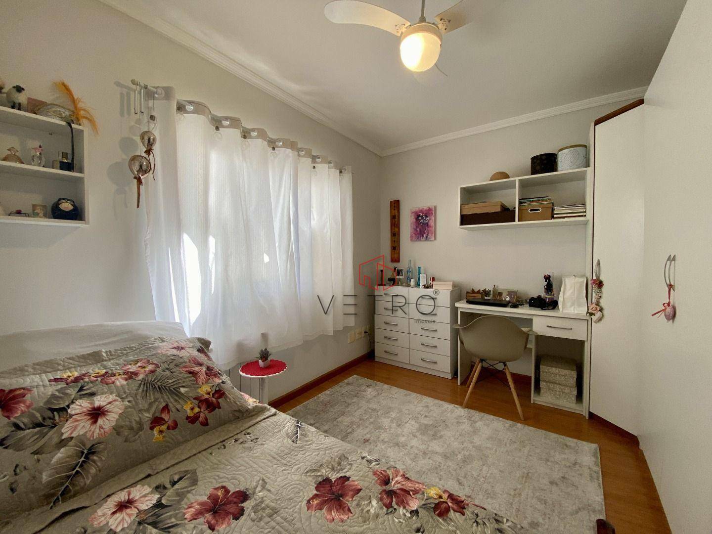 Apartamento à venda com 2 quartos, 78m² - Foto 10