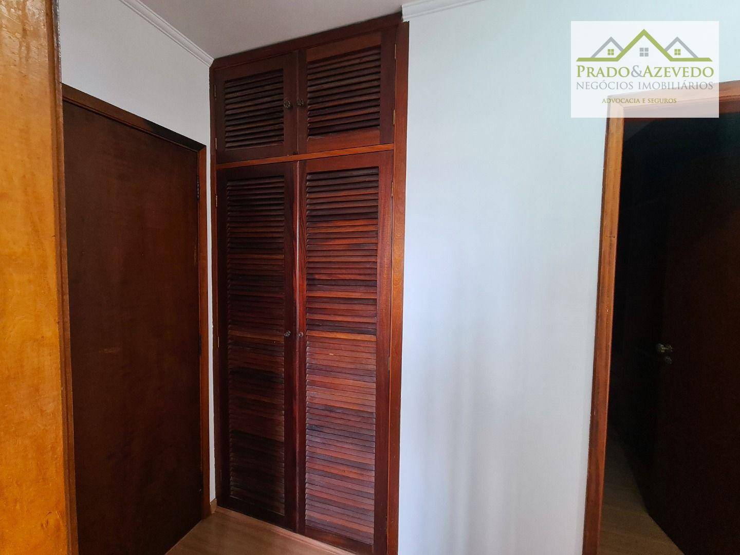 Casa à venda com 3 quartos, 199m² - Foto 19