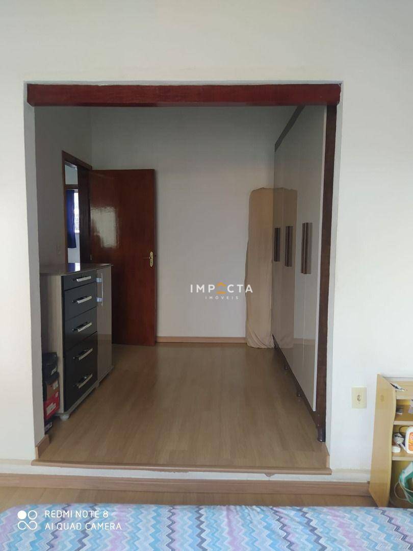 Casa à venda com 3 quartos, 81m² - Foto 9