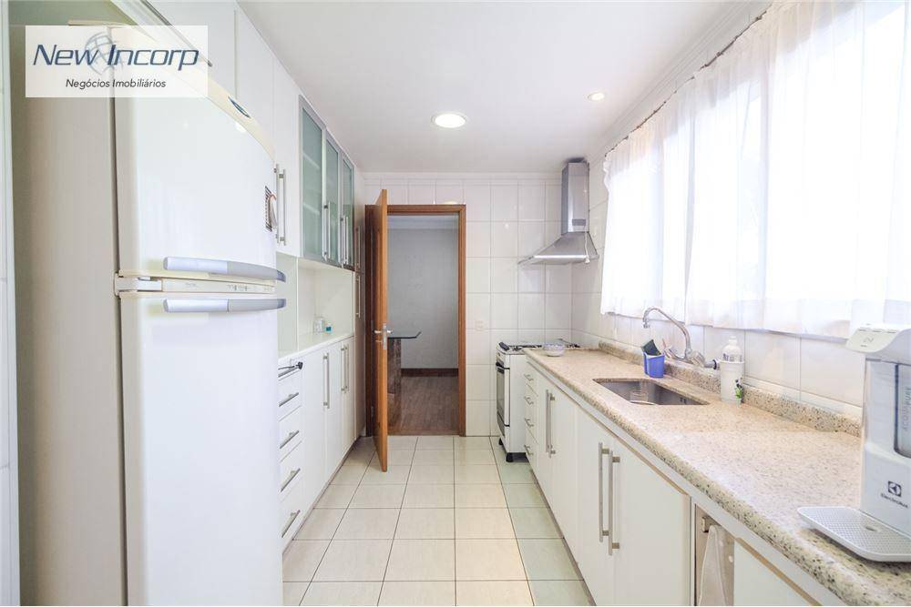 Apartamento à venda com 4 quartos, 187m² - Foto 22