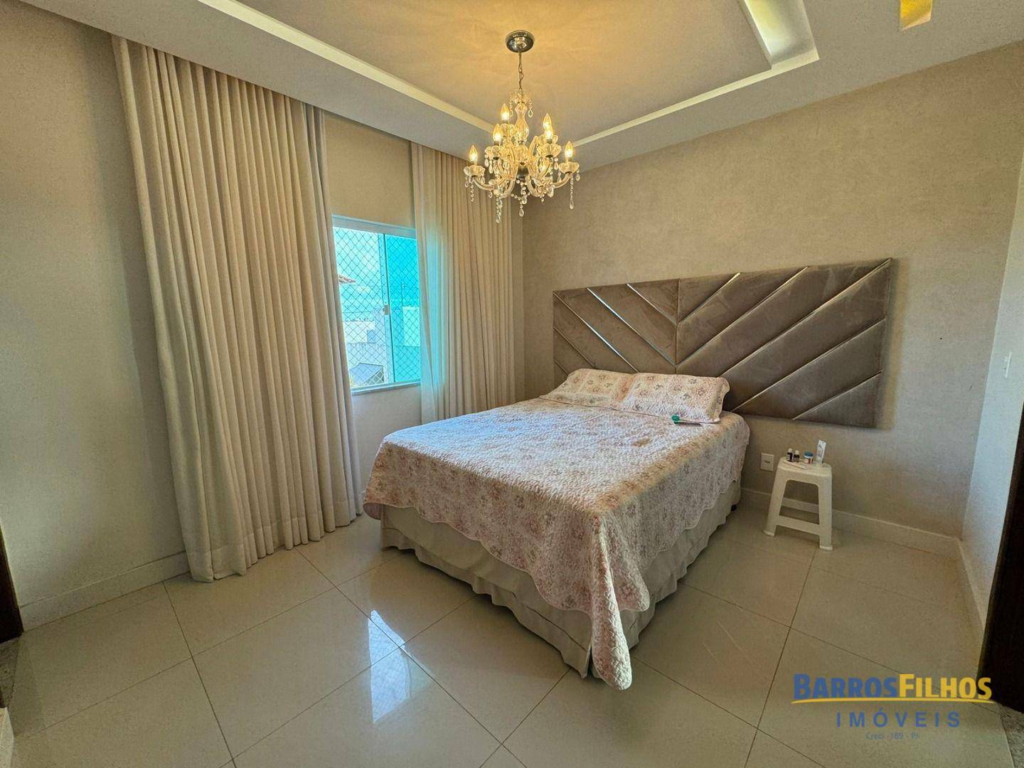 Casa de Condomínio à venda com 5 quartos, 275m² - Foto 7