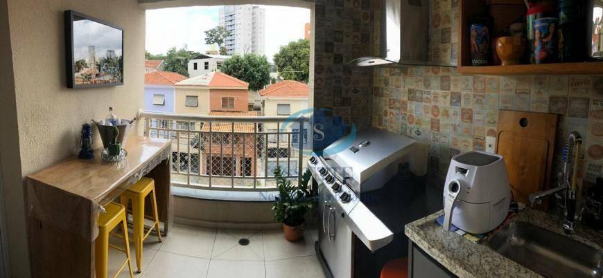 Apartamento à venda com 2 quartos, 66m² - Foto 3