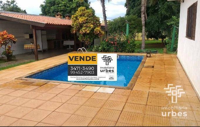 Chácara à venda com 3 quartos, 225m² - Foto 8