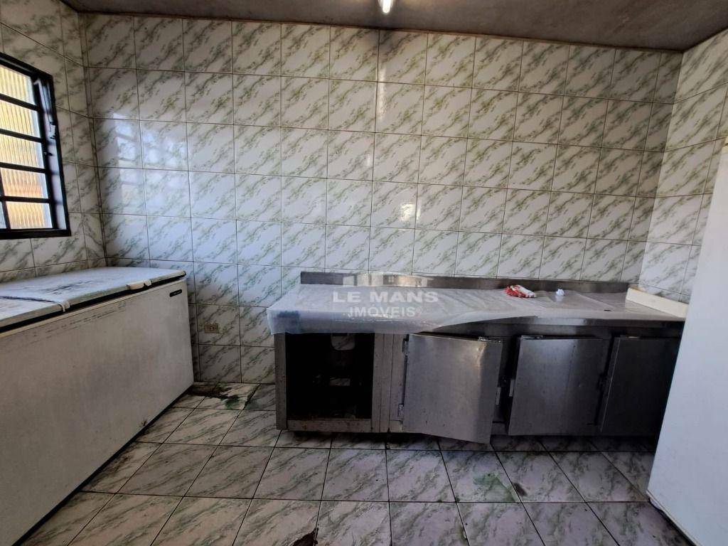 Chácara à venda com 10 quartos, 1500m² - Foto 14